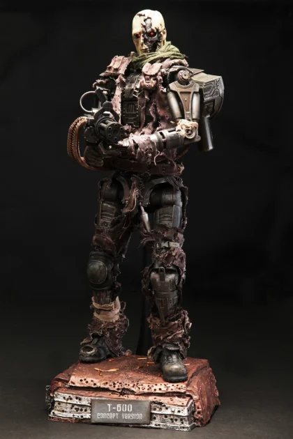 Hot Toys Terminator 4 T-600 1/6 Endoskeleton concept version FREE SHIP WORLDWIDE