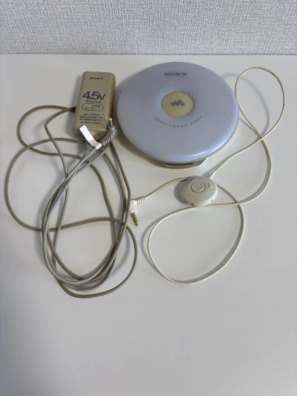 SONY D-EJ002 Portable CD Player Walkman Remote Control AC Adapter Working White