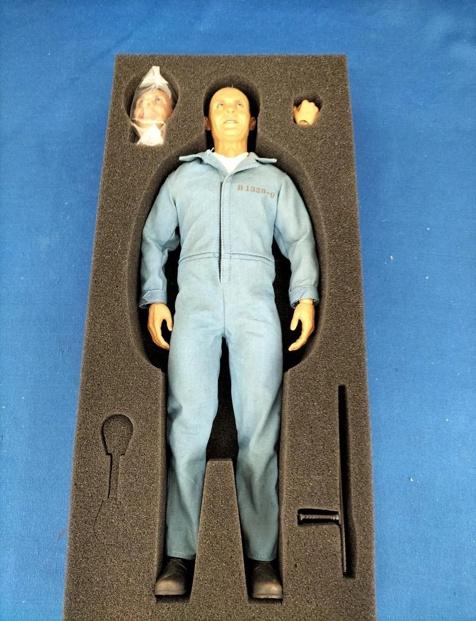 SW TOYS OUR WORLD Hannibal 1/6 Silence of the Lambs FREE SHIPPING WORLDWIDE - Image 4