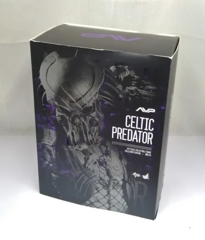Hot Toys MMS 221 1/6 Alien vs. Predator Celtic Predator 2.0 FREE SHIPPHING world