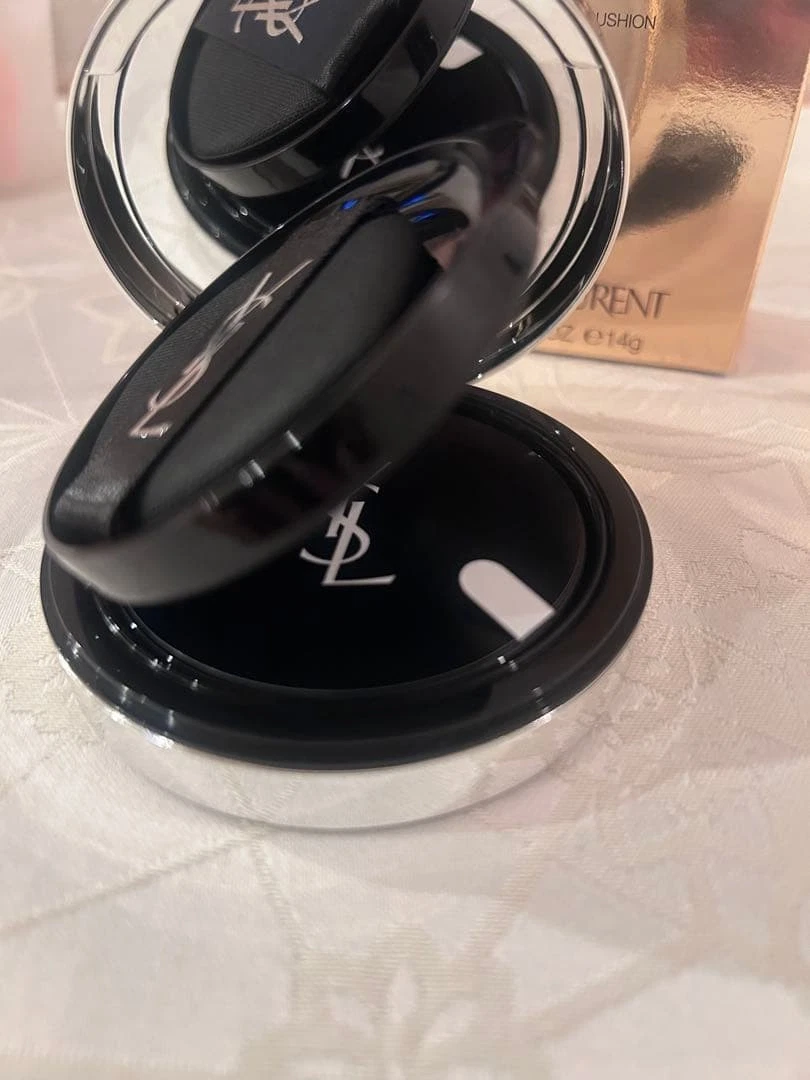 Yves Saint Laurent YSL All Hours Blur Cushion Powder Limited Japan NEW - Image 3