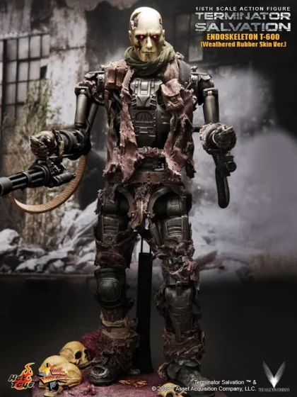 Hot Toys MMS 104 Terminator 4 T-600 1/6 Endoskeleton  FREE SHIPPING WORLDWIDE