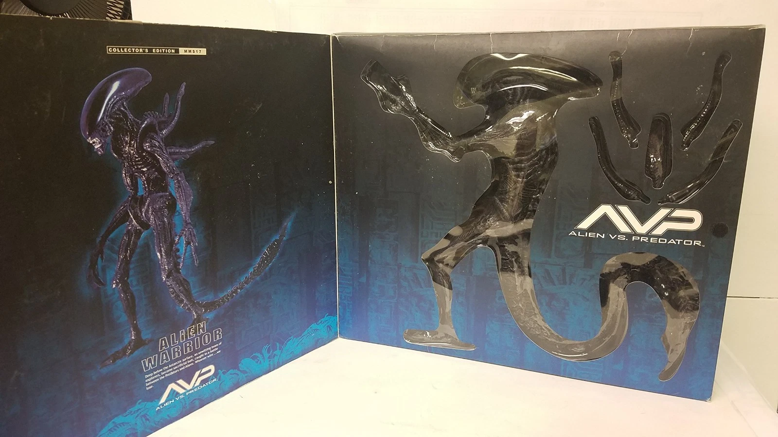 Hot Toys 1/6 Alien Warrior Special Features AVP MMS17 FREE SHIPPING worldwide - Image 6