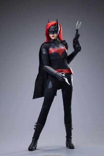 BAT LADY SW TOYS 1/6 scale shipping worldwide included!