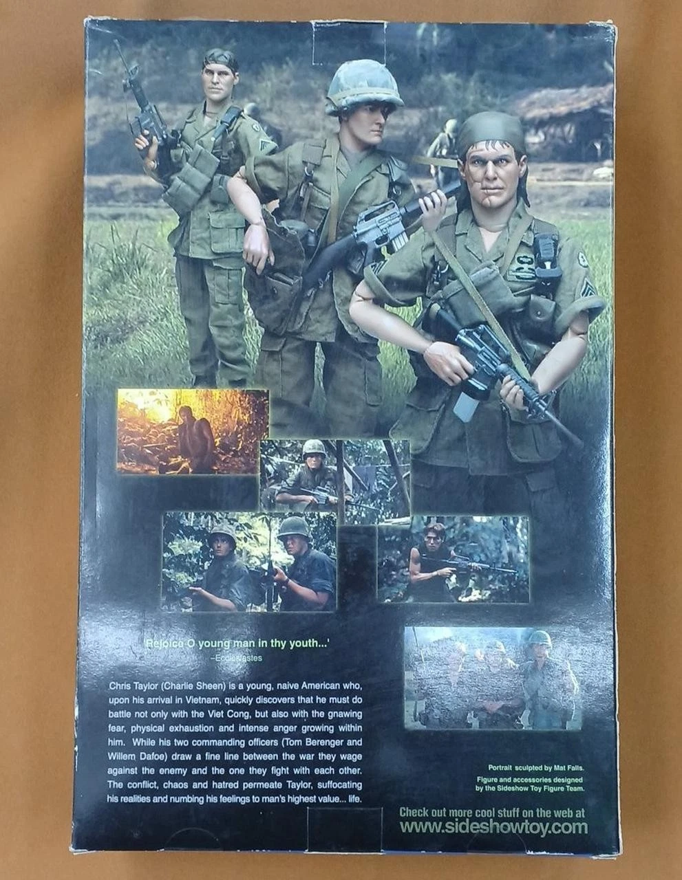 Sideshow Platoon Barnes Tom Berenger Action 1/6 scale FREE SHIPPING WORLDWIDE - Image 2