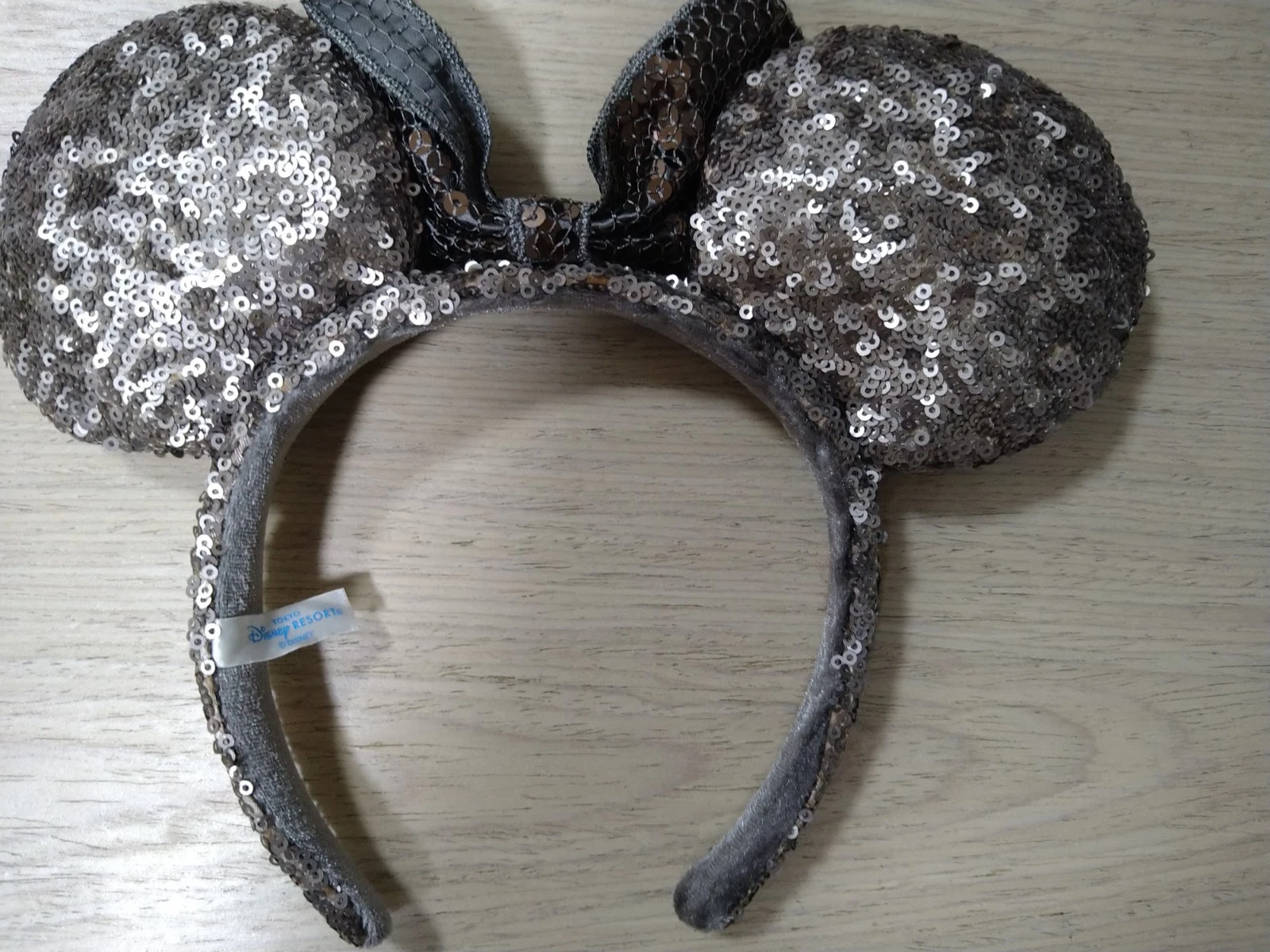 Tokyo Disney Resort Minnie Mouse Headband Silver Sequin Ears Bow TDR Japan - Image 2