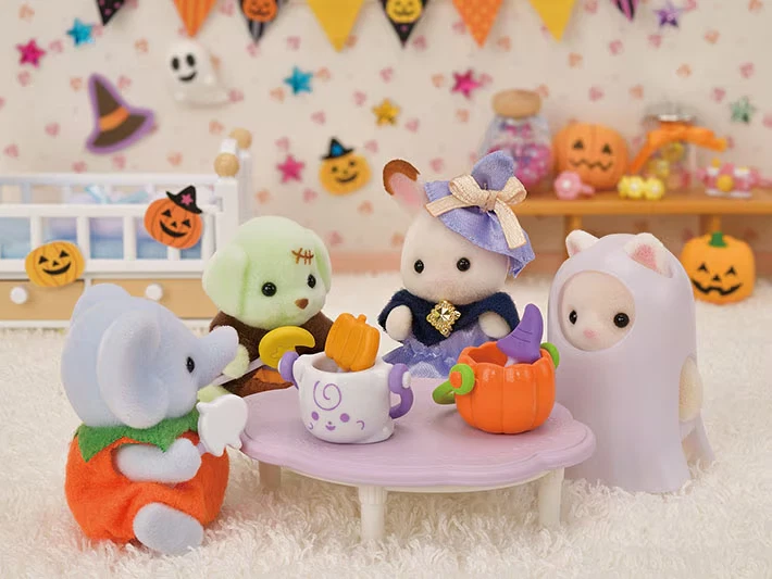Sylvanian Families Baby Happy Halloween Set 6 Figures EPOCH Japan Limited NEW - Image 6