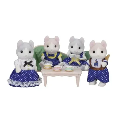 Sylvanian Families Calico Critter Curly-Eared Cat Family Japan